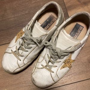 Golden goose sneaker size 39